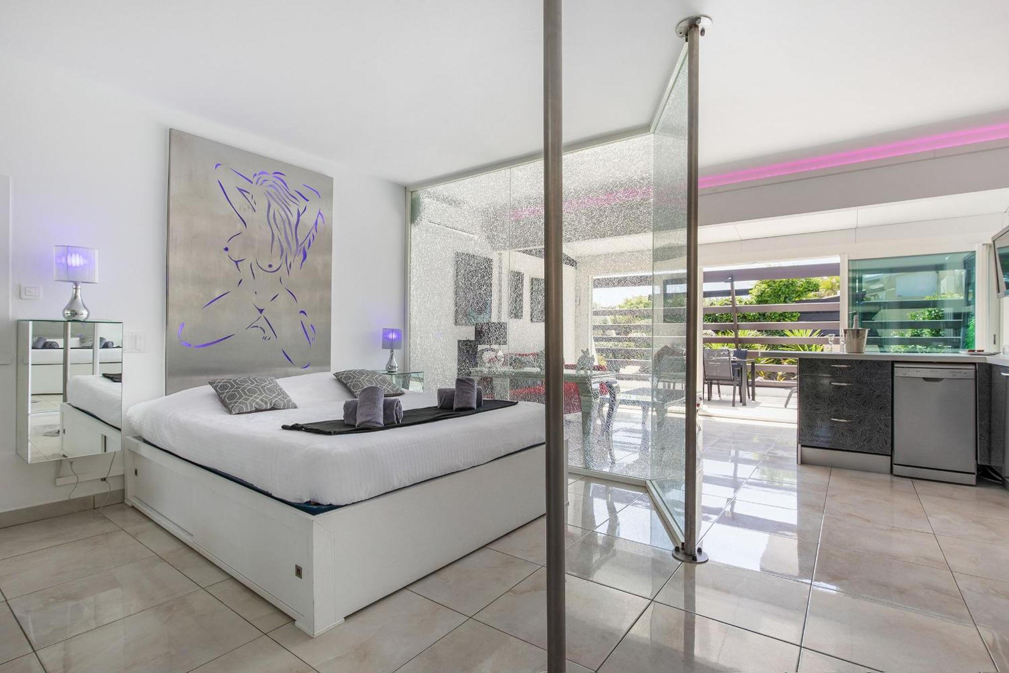 Village Naturiste R4N - La Villa Shimmer Luxe Agde Bagian luar foto